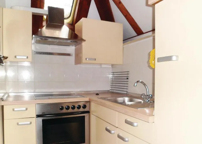 22 In Holiday home *